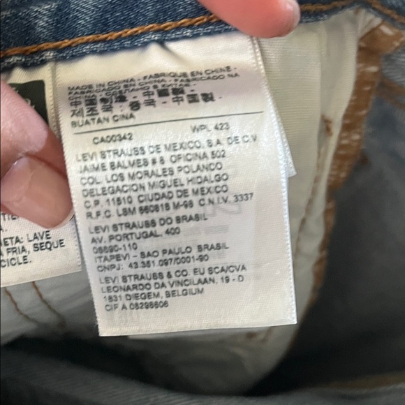 Levi's Blue Jean Shorts for Women - Picture 5 of 6